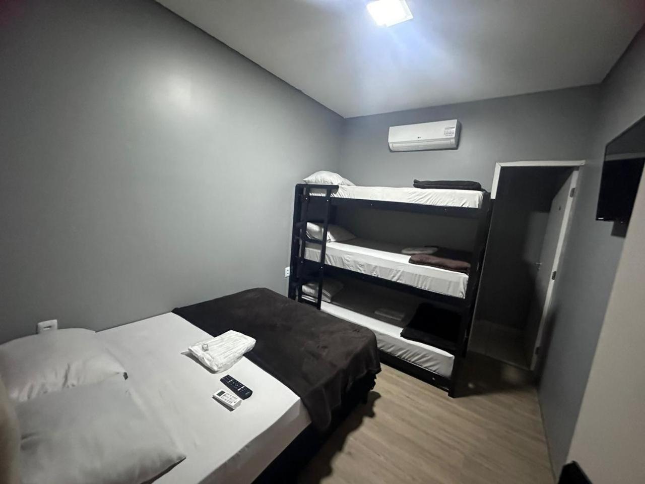 On Hostel II Gru Aeroporto Translado 24 Hs Guarulhos Exteriör bild